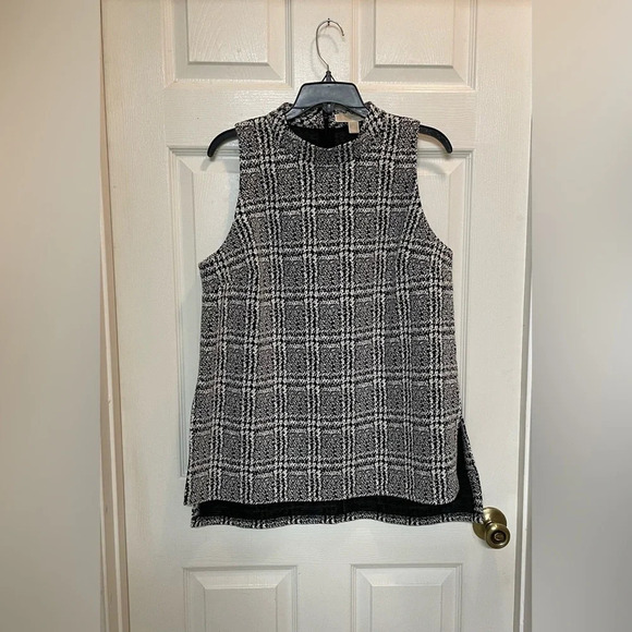 MICHAEL Michael Kors Tops - NWT Michael Kors High Mock Neck Sleeveless Top Textured Career Office Size XL